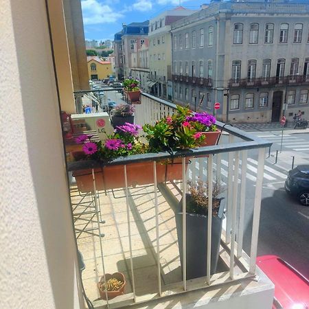 Lx Factory & Lisbon Congress Centre Apartment מראה חיצוני תמונה